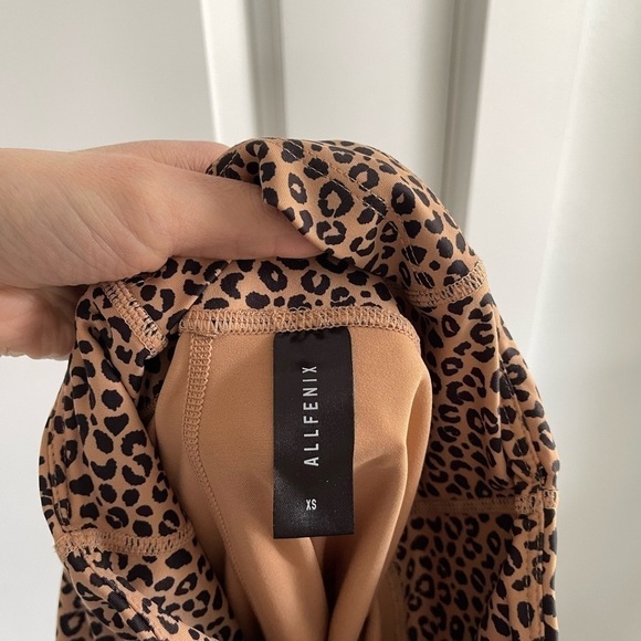 NWOT Anthropologie All Fenix Animal Print 7/8 Tight - XS - Picture 6 of 6
